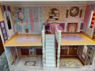 Casa de muñecas grande