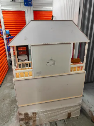 Casa de muñecas grande