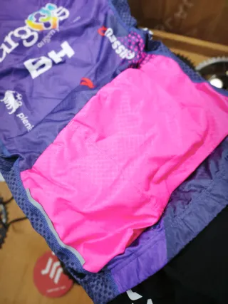 Conjunto Ciclismo Burgos BH