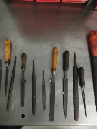 Lote de 20 limas usadas