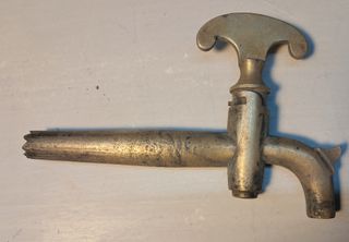 GRIFERIA DE LATON PARA BARRIL ANTIGUA