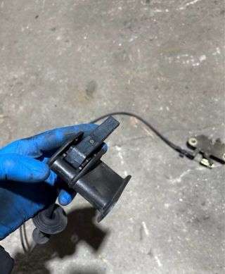 Cable capó Renault Supercinco GT despiece