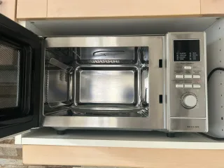 Microondas TEKA MW 213 INOX seminuevo
