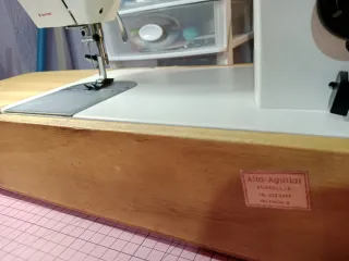 Máquina de coser Alfa3249 + maletín y motor estern