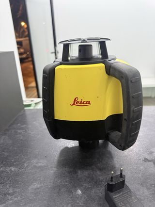 Nivel Láser Rotativo Leica Rugby 610