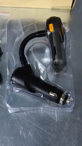 Transmisor FM Bluetooth Coche QC3.0 Manos Libres