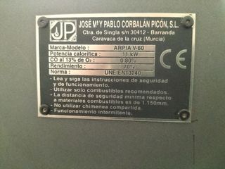 Estufa de leña Arpia v60