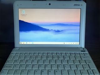 MSI U135DX Netbook