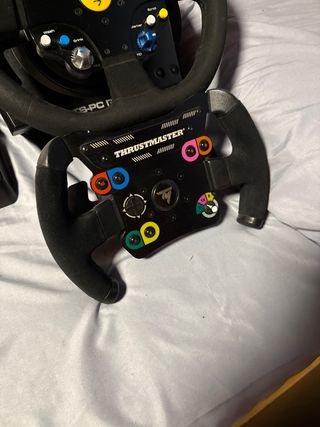 Volante Thrustmaster TS-PC Racer + Accesorios