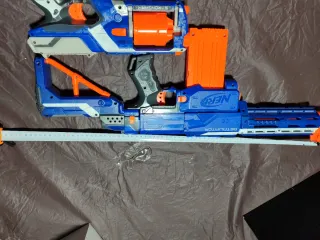 Pistola Nerf Retaliator y Strongarm