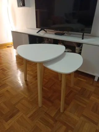 Conjunto mesas auxiliares salón