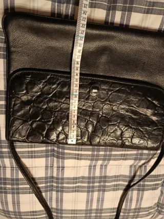 Borsa vintage pelle nera effetto coccodrillo