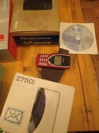 Lote móviles antiguos Motorola, Nokia, Sony Ericss