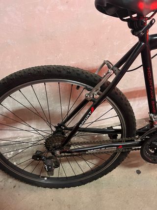 Bicicleta Montaña INDUR 18V Negra
