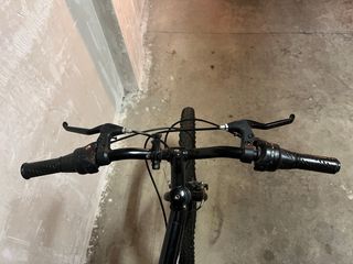 Bicicleta Montaña INDUR 18V Negra