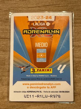 Cromo Fekir Adrenalyn 2023/24 Premium Autógrafo