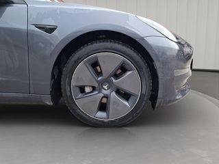 Tesla Model 3 Gran Autonomía 4WD 366 kW (498 CV)