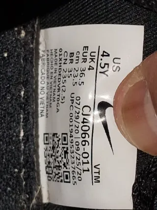 Zapatillas Nike Air Max 2090 Negras y Rosas