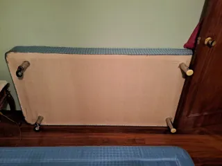 Letto somiere imbottito con ruote