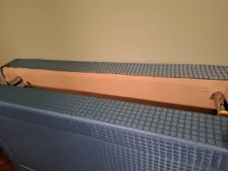 Letto somiere imbottito con ruote