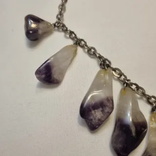 Collar gargantilla con amatistas naturales