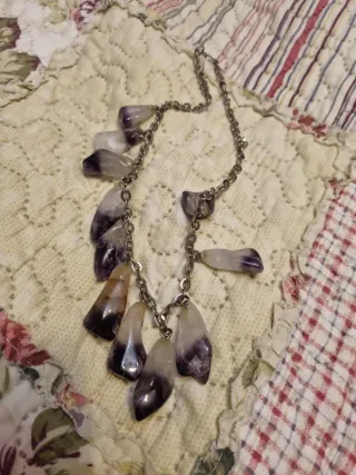 Collar gargantilla con amatistas naturales