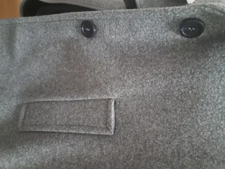 Abrigo largo gris mujer gabardina bershka