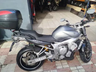 Yamaha Fazer 600 limitada A2 Naked gris 60 mil km
