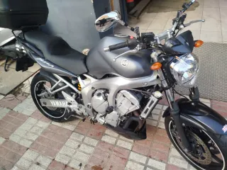 Yamaha Fazer 600 limitada A2 Naked gris 60 mil km