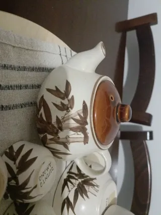 Set Tazzine e Teiera Ceramica