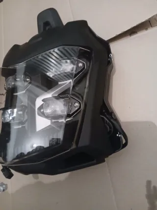 Faro Yamaha Ténéré 700