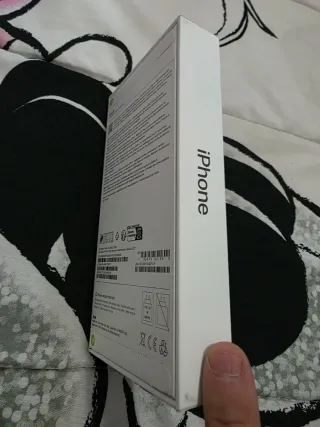 iPhone 16 128GB Negro