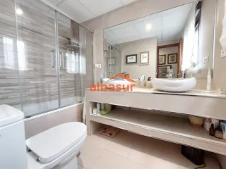 Casa con Garaje cerca del centro de Córdoba