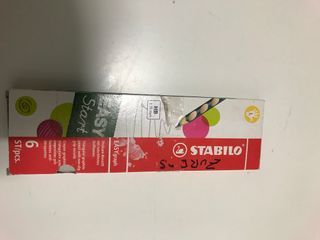 68 lapiceros (47 con Goma 12 6B, 6 3H y 3 zurdos)