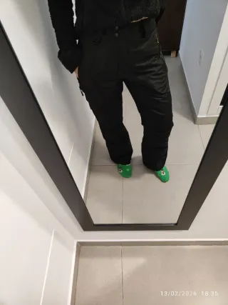 Pantalones negros nieve