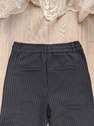 Pantaloni Only gessati tg XS