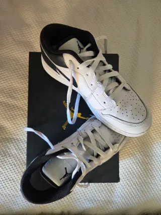 Zapatillas de deporte Jordan 1 Low Negro Blanco