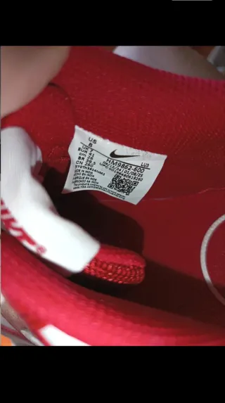 Nike Court Vision Rojo y Blanco