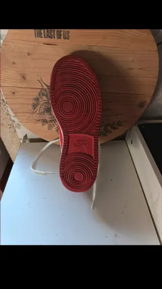 Nike Court Vision Rojo y Blanco