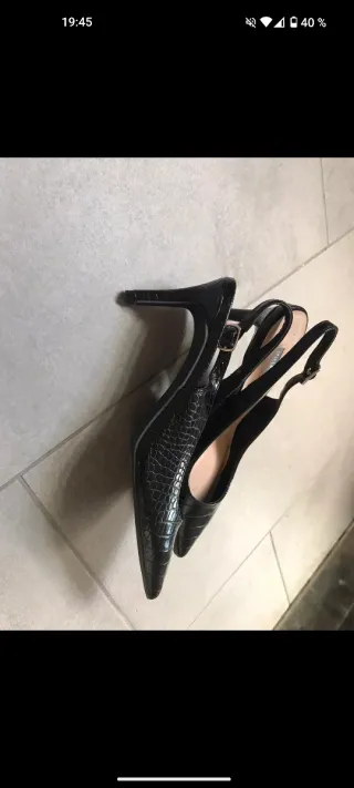 Zapatos negros tacón