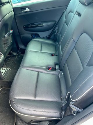 Vendo Kia Sportage 1.6 TGDI GT Line DCT 4x4.