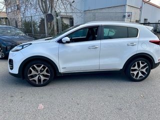 Vendo Kia Sportage 1.6 TGDI GT Line DCT 4x4.
