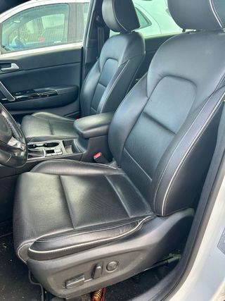 Vendo Kia Sportage 1.6 TGDI GT Line DCT 4x4.