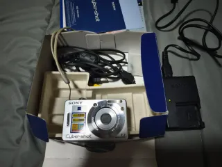 Cámara Sony DSC-W55 Cyber-shot 7.2 MP