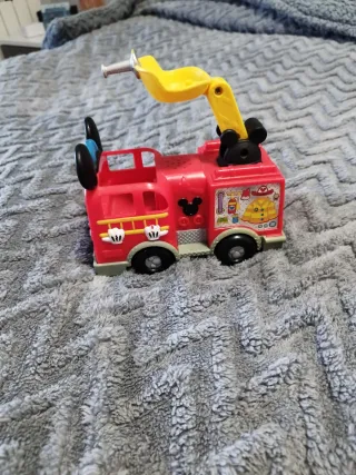 Camión de bomberos Mickey Mouse