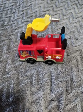 Camión de bomberos Mickey Mouse