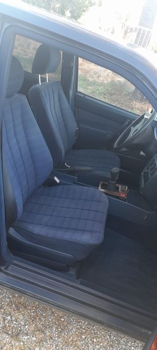 Mercedes-Benz 190e 1990