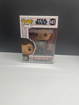 Funko Pop Mandalorian con Yoda