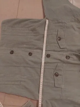 Sobrecamisa verde pana Stradivarius Talla M