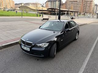 BMW Serie 318i año 2008 perfecto estado pegatina C